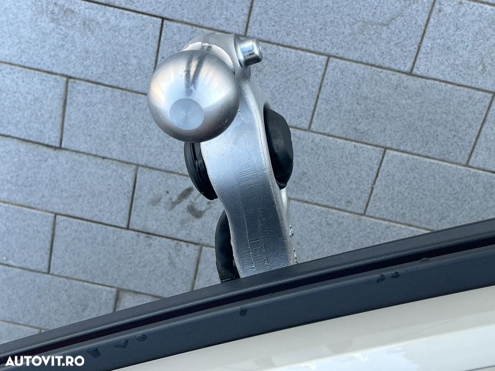 Volkswagen Touareg V6 TDI 4MOTION Elegance - 38