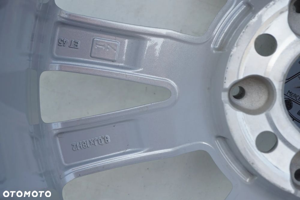 Mercedes 5x112 18 8J et45 W207 - 14