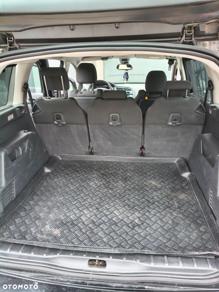 Peugeot 5008 HDI 115 Active - 13