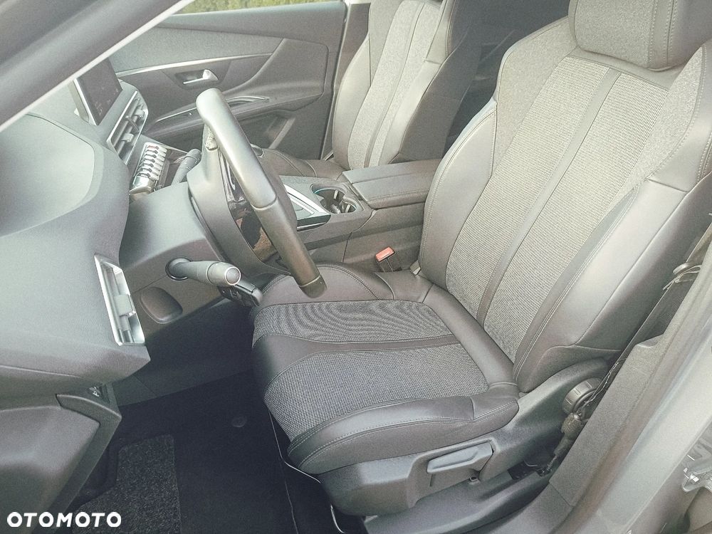 Peugeot 3008 PureTech 130 Stop & Start GPF Allure - 20