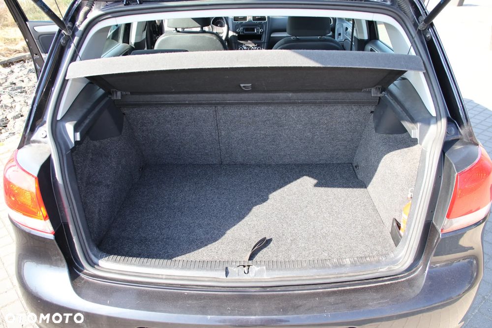 Volkswagen Golf 1.6 TDI Trendline - 8