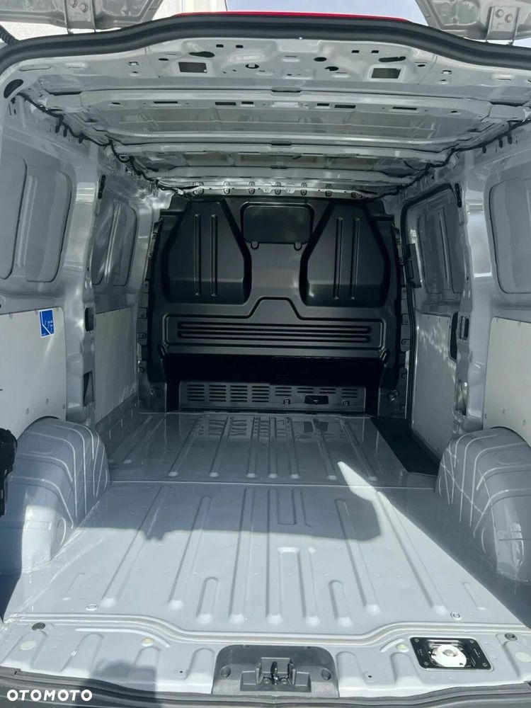 Volkswagen Transporter Furgon 2.0 TDI 150 KM automat - 5