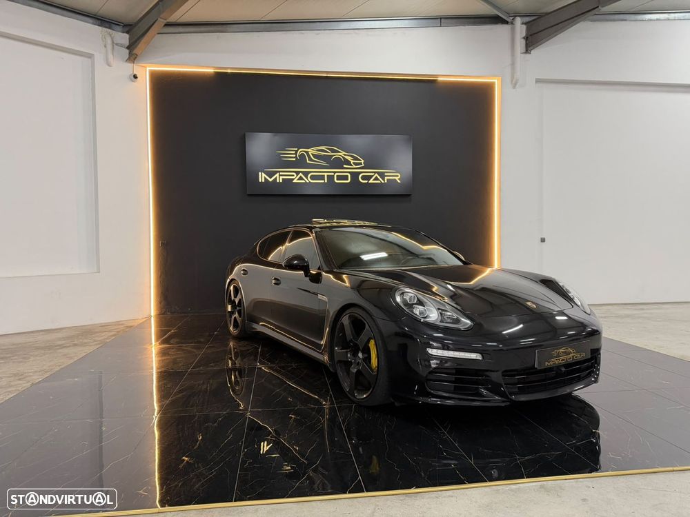 Porsche Panamera Platinum Edition - 8
