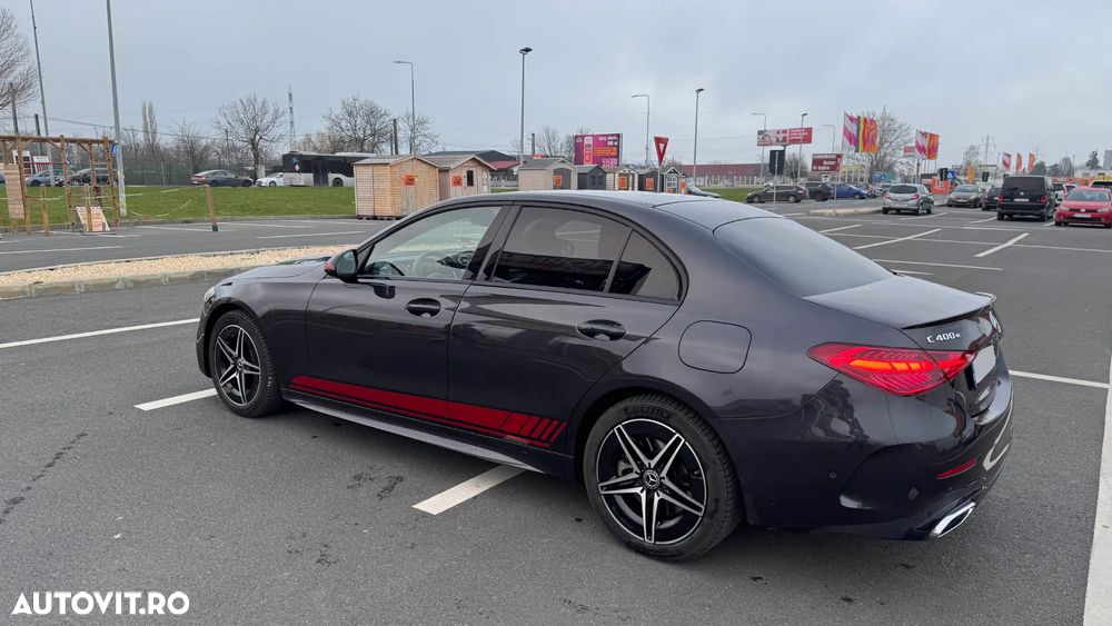 Mercedes-Benz C 400 e 4Matic 9G-TRONIC AMG Line - 3