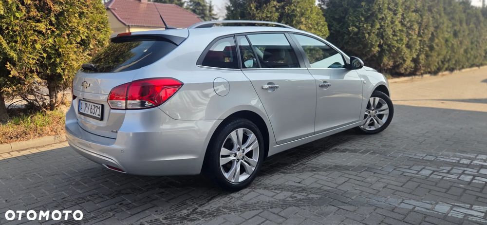 Chevrolet Cruze 1.4 T LTZ - 16