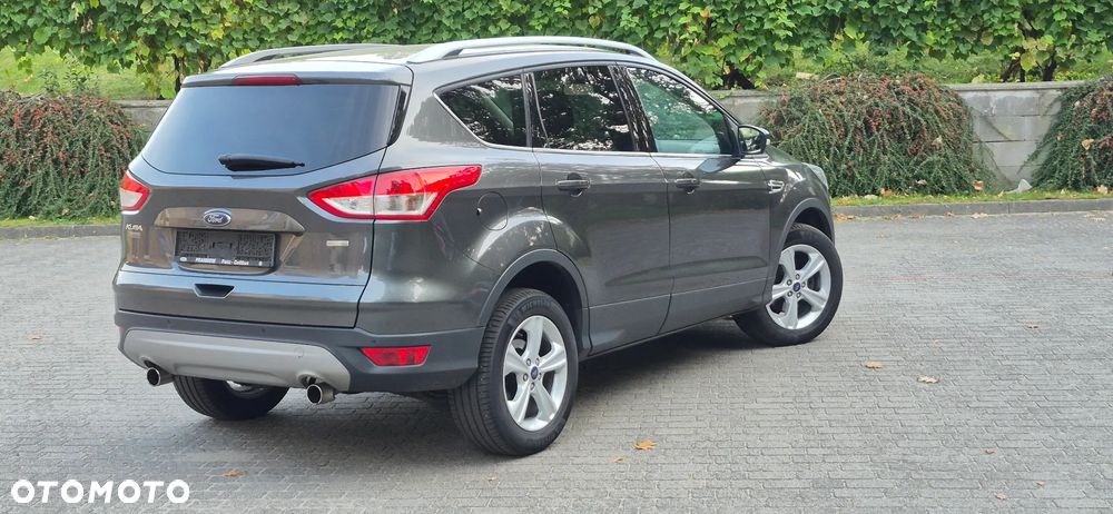 Ford Kuga - 15