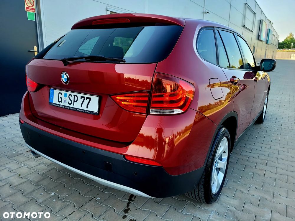 BMW X1 xDrive18d Sport Line - 23