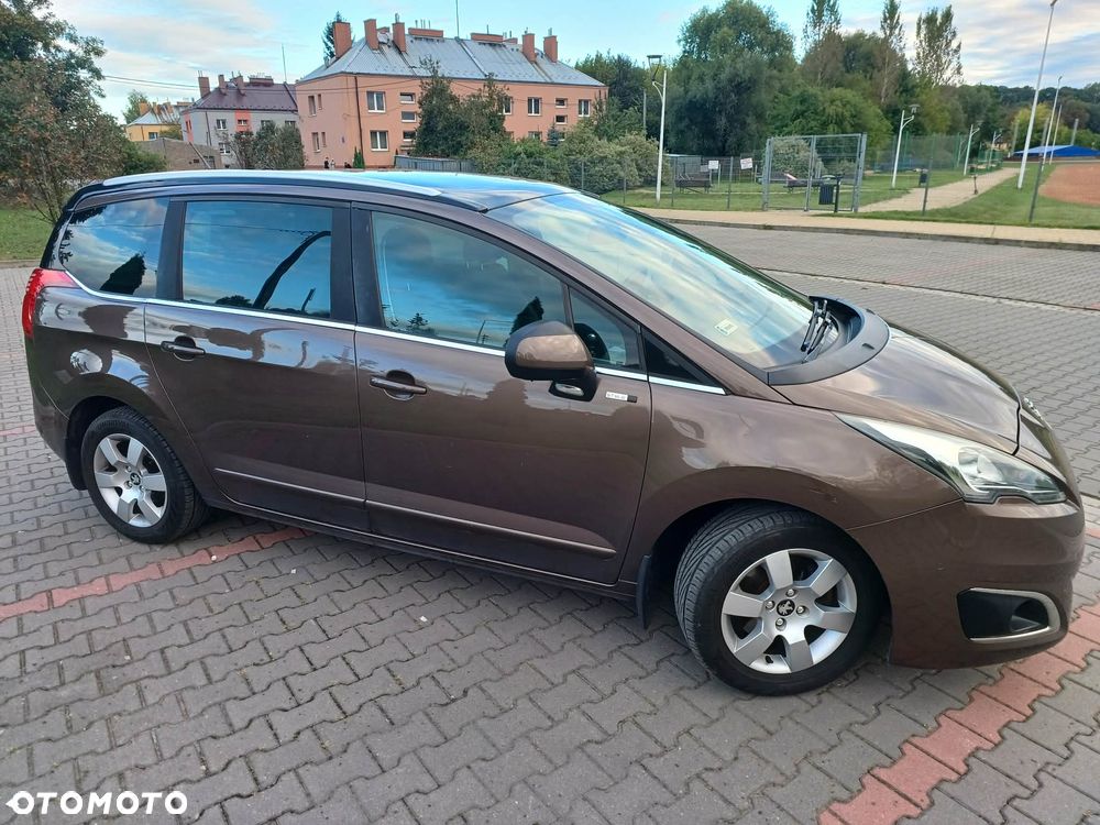 Peugeot 5008 HDI FAP 150 Style - 5