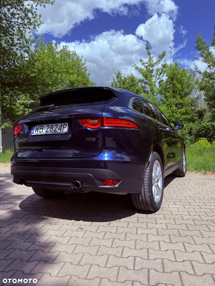 Jaguar F-Pace 3.0 V6 AWD R-Sport - 29