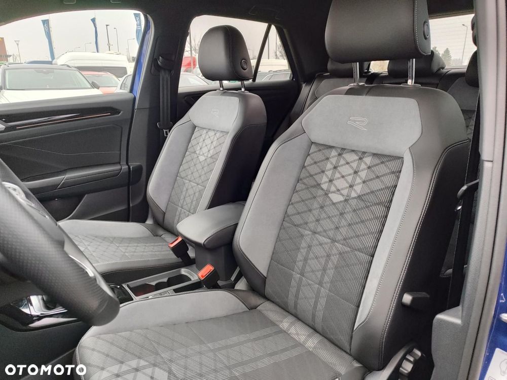 Volkswagen T-Roc - 16