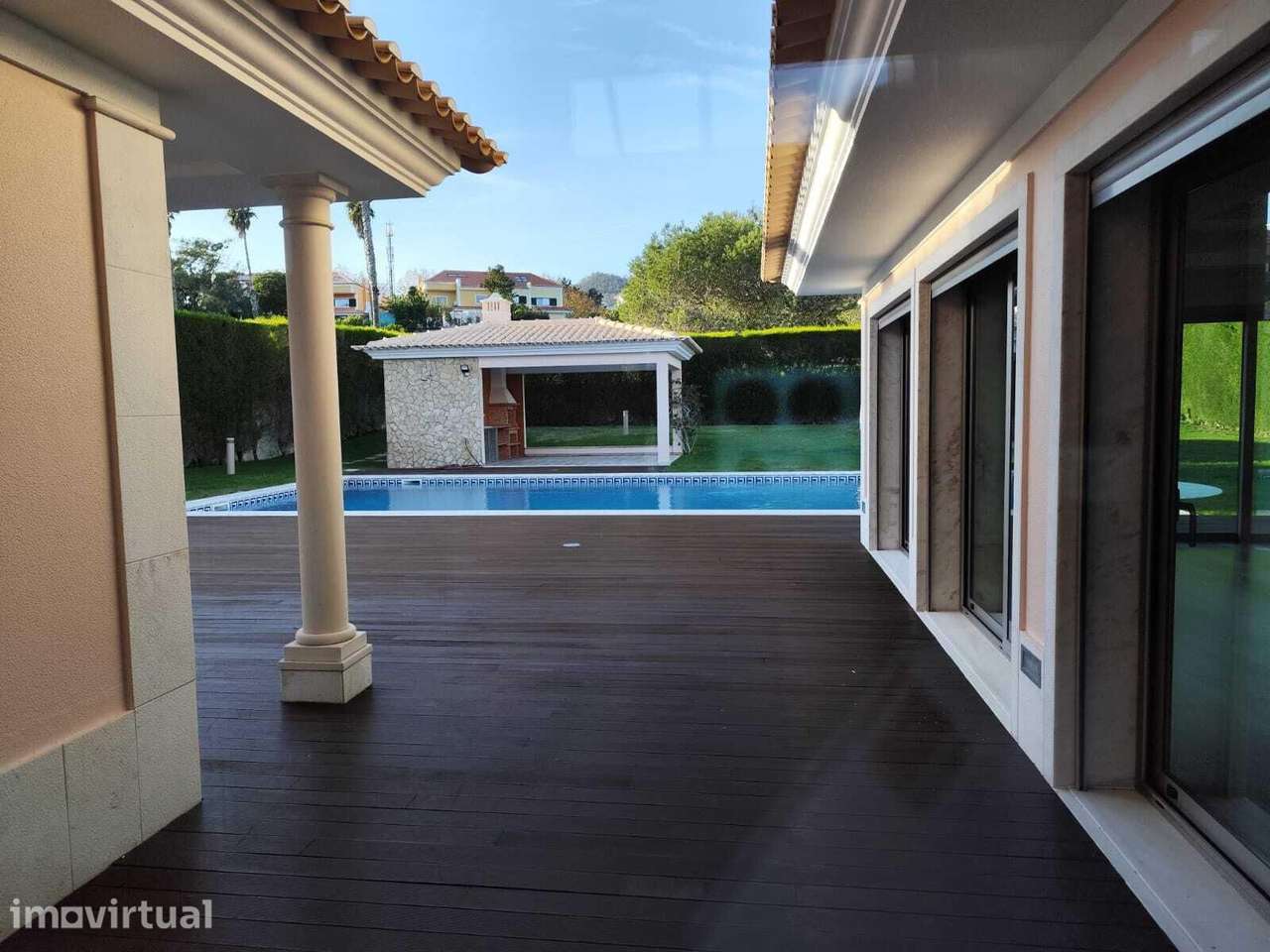 Moradia T6 com piscina, Quinta da Beloura, Sintra - Grande imagem: 3/39