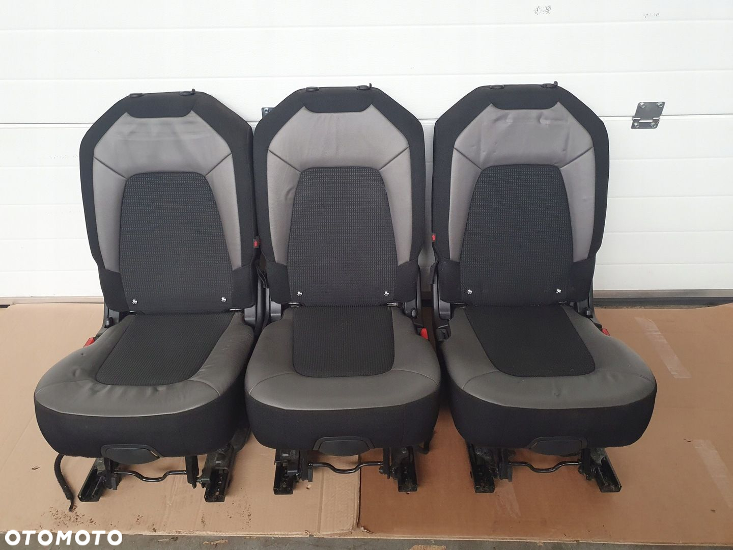 FOTEL TYŁ II RZĄD CITROEN C4 PICASSO II SPACETOURER PÓŁSKÓRA - 2