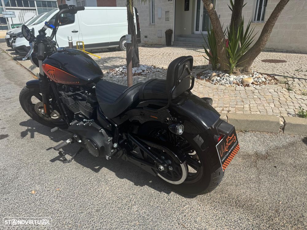 Harley-Davidson Street SOFTAIL FXBBS STREET BOB 114 - 16