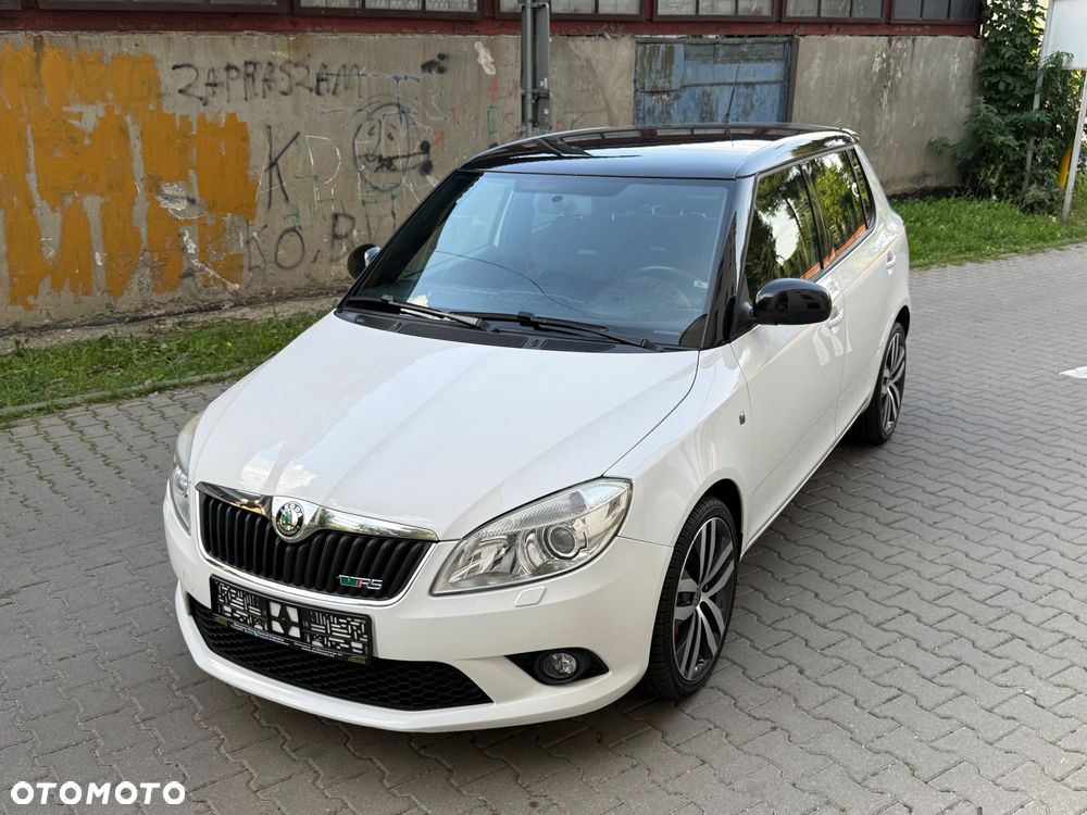 Skoda Fabia 1.4 TSI DSG RS - 1