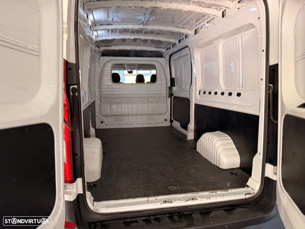 Maxus Deliver 9 - 13
