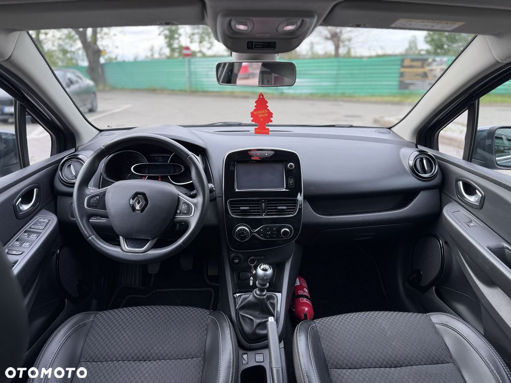 Renault Clio - 7