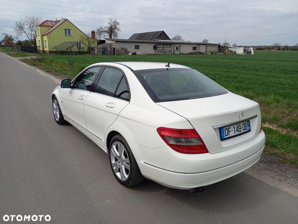 Mercedes-Benz Klasa C 200 CDI Avantgarde - 15