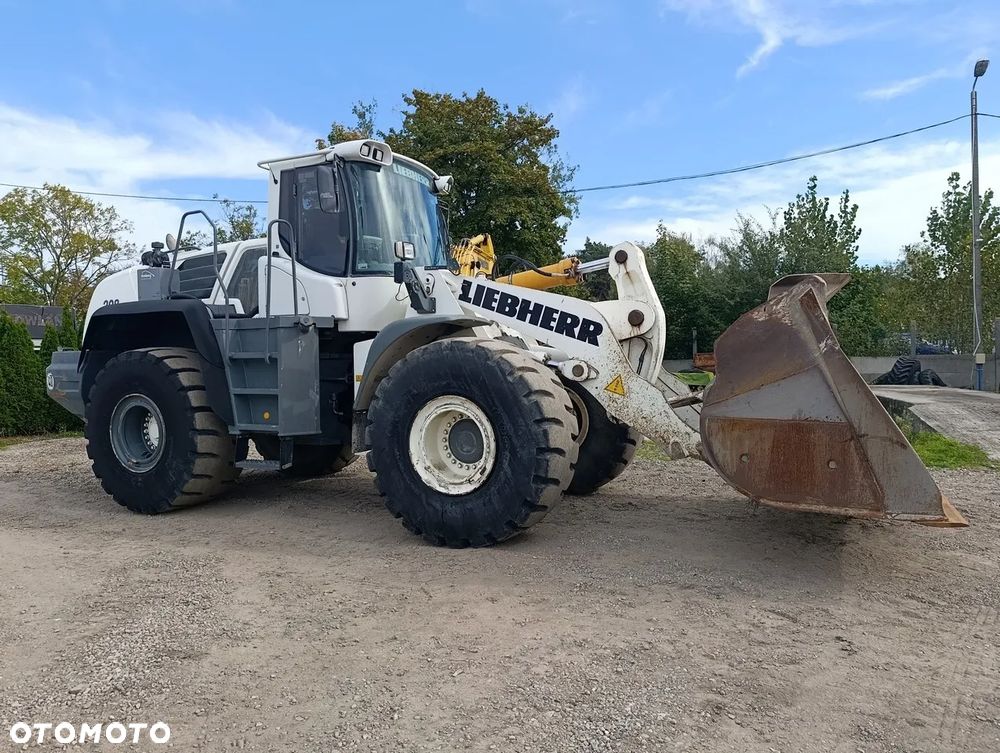 Liebherr L 566 - 7