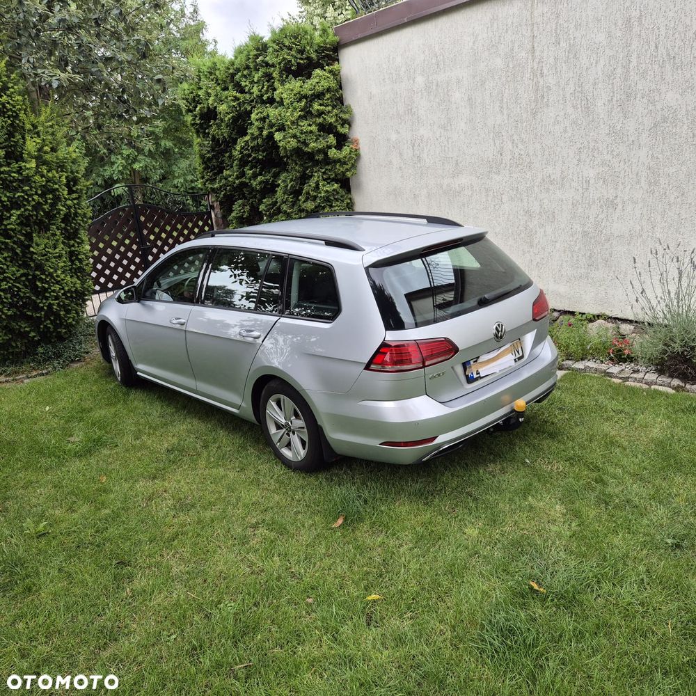 Volkswagen Golf - 3