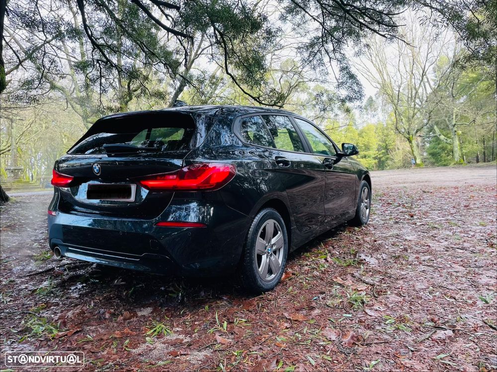 BMW 116 i Aut. Luxury Line - 4