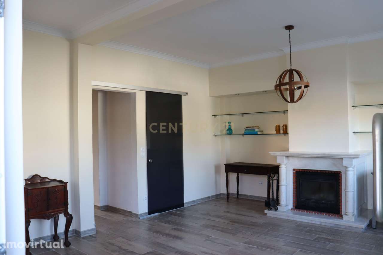 Arrenda-se moradia em Algueirão, lote de 463 m² - Grande imagem: 4/25