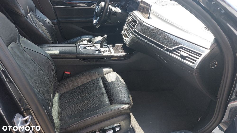 BMW Seria 7 730d xDrive - 10