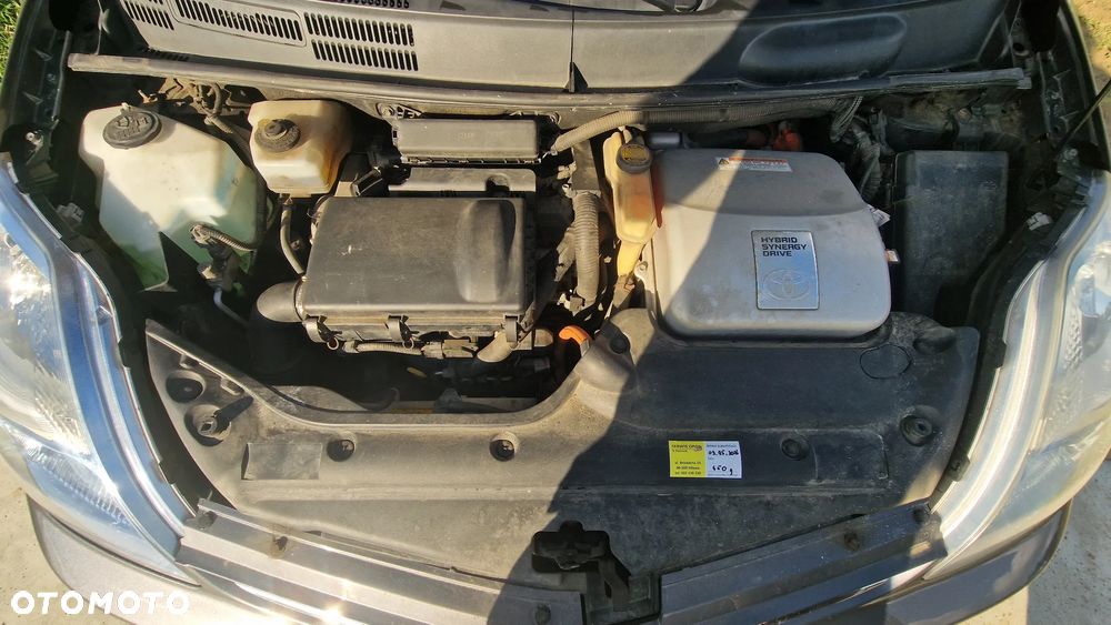 Toyota Prius - 18