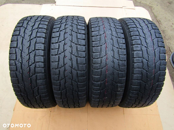 4x Opona Opony 225/75 16C 121/120 R NOKIAN / 16 C
