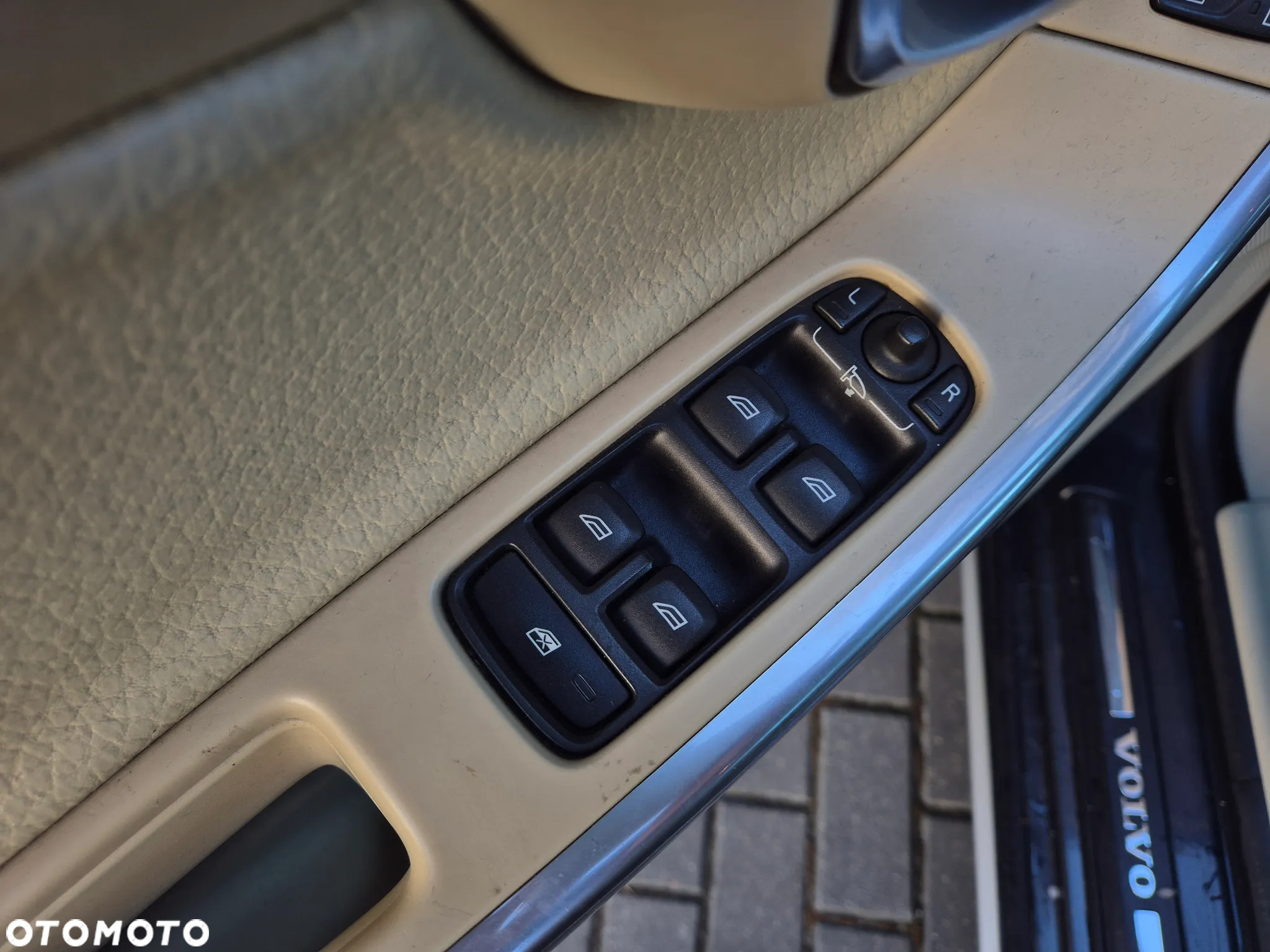 Volvo V60 D2 Momentum - 13