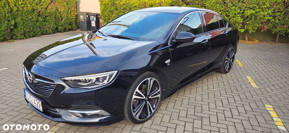Opel Insignia - 21