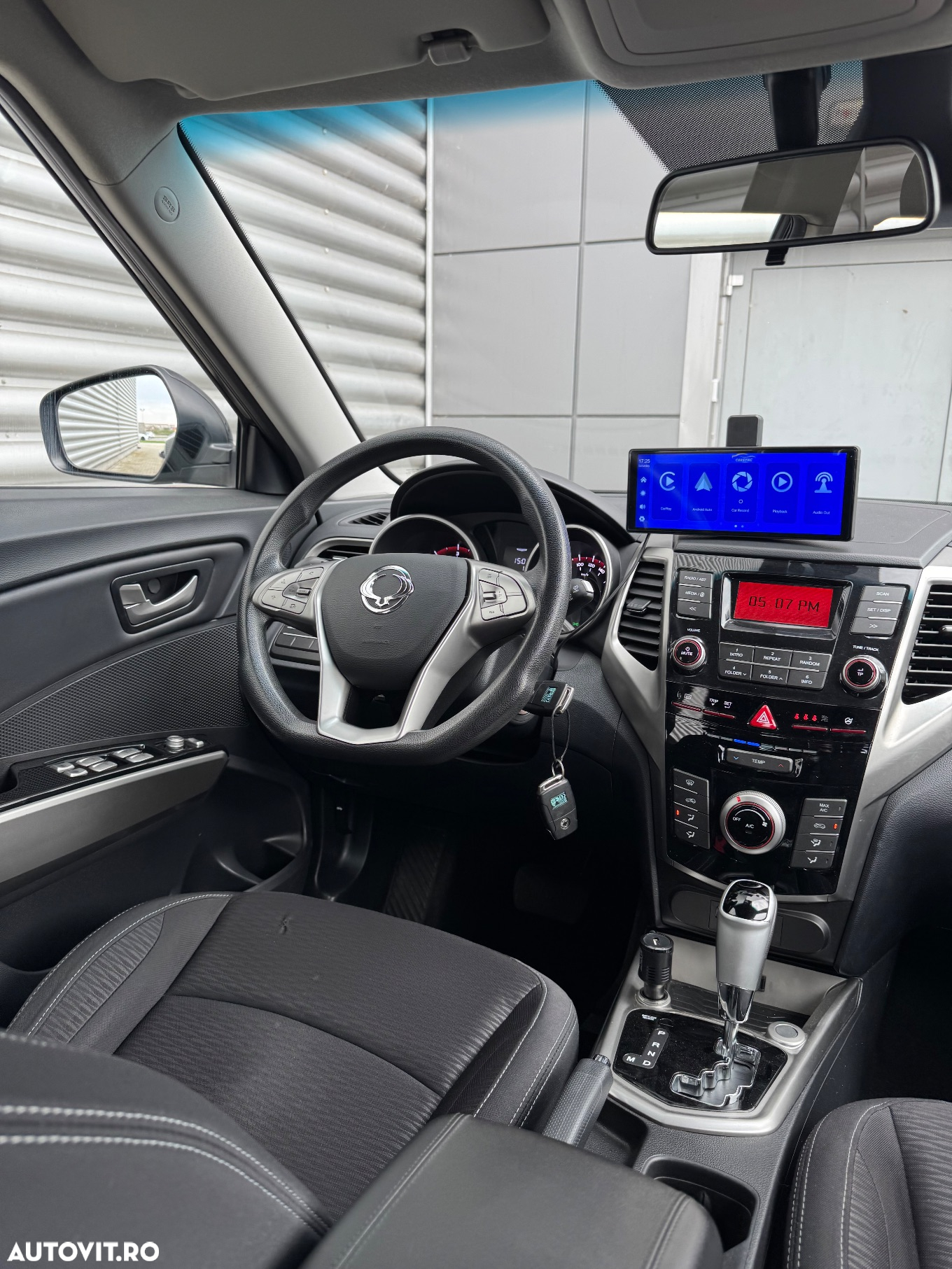 SsangYong Tivoli - 2