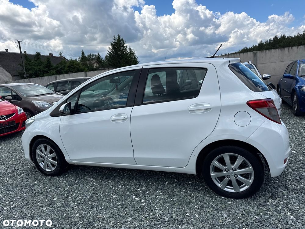 Toyota Yaris 1.33 VVT-i Comfort - 4