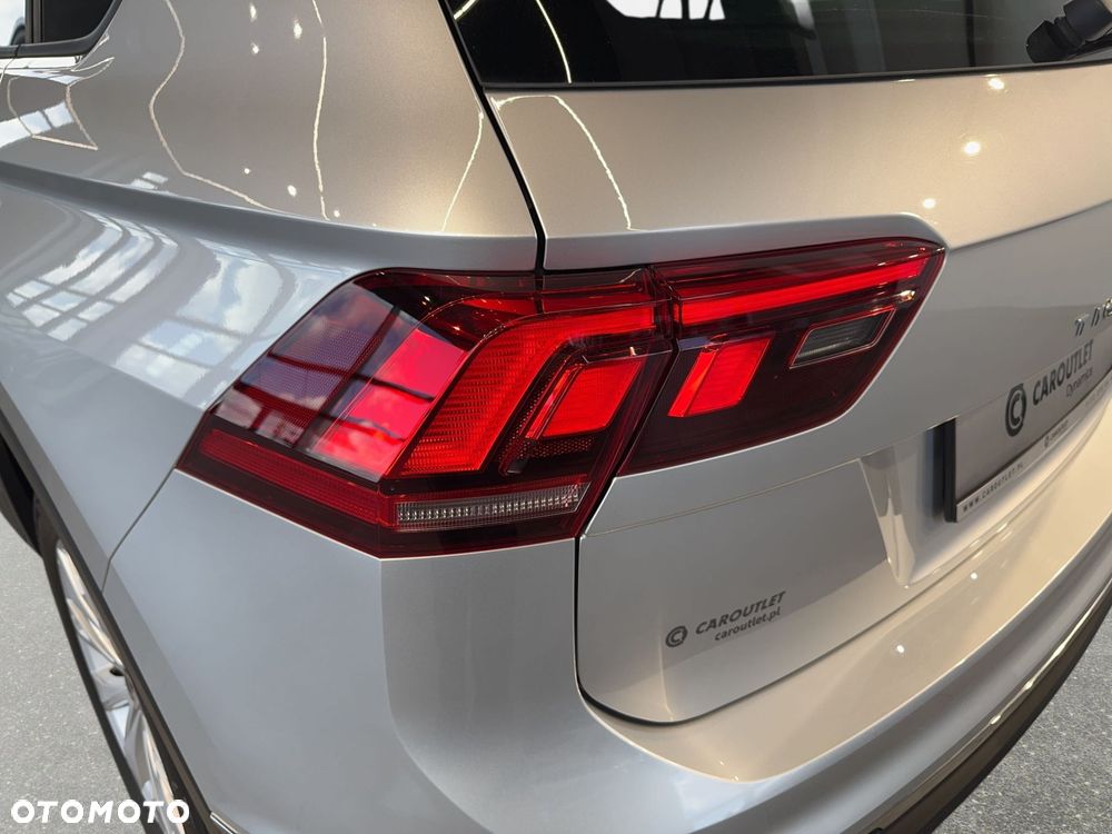 Volkswagen Tiguan - 12