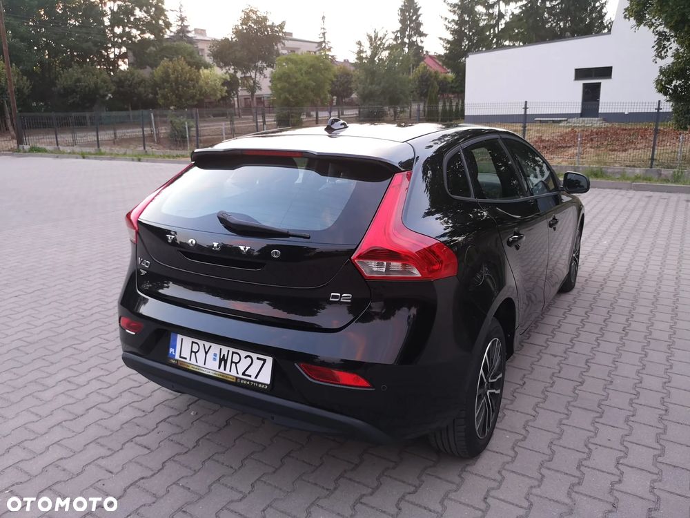 Volvo V40 D2 Momentum - 30