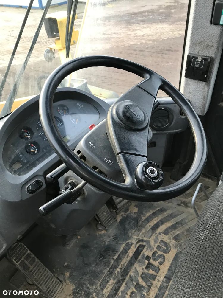 Komatsu 380 (2012r) 320 WA 470 480 - 7