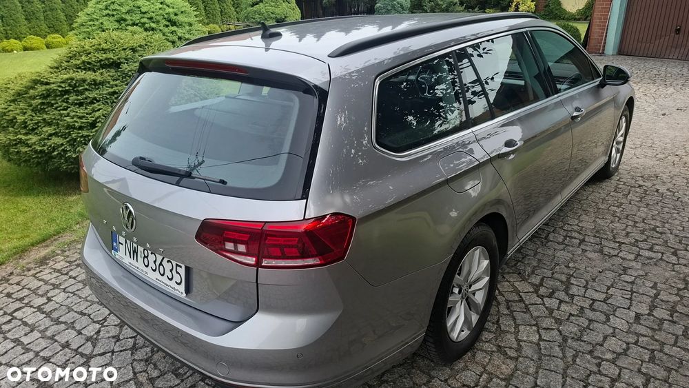Volkswagen Passat 2.0 TDI EVO Business DSG - 9