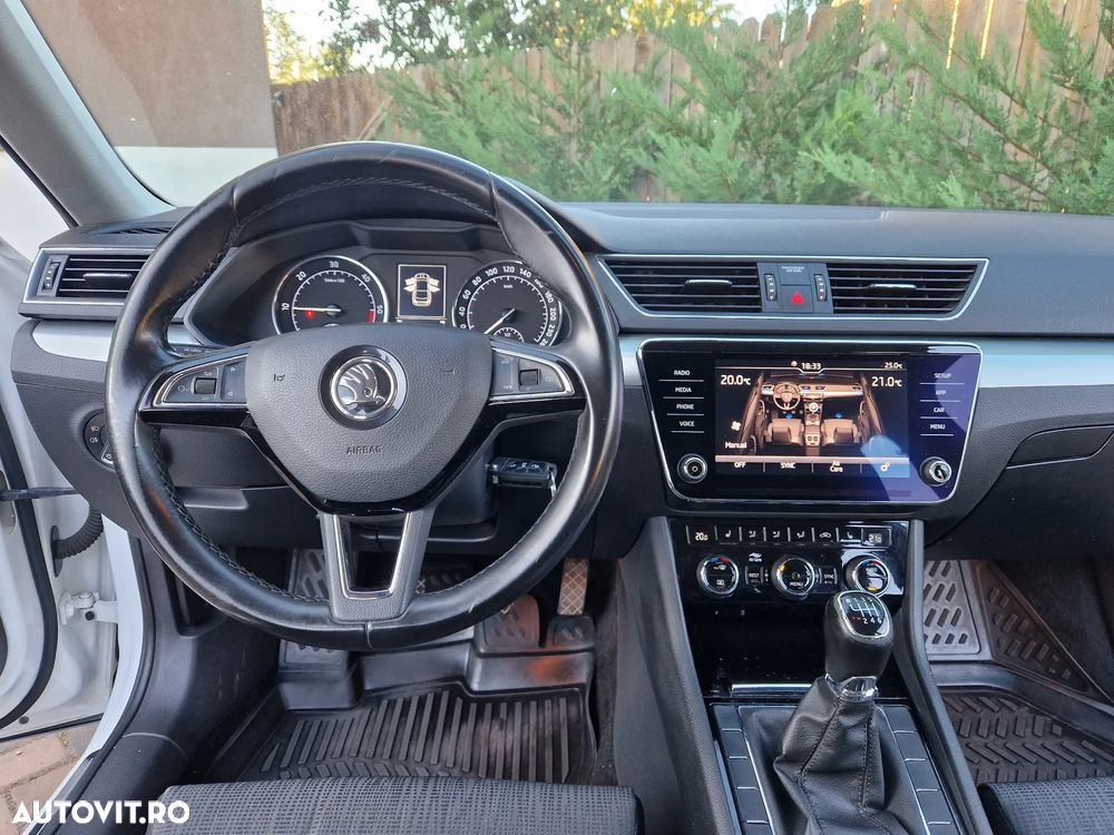 Skoda Superb 2.0 TDI Ambition - 5