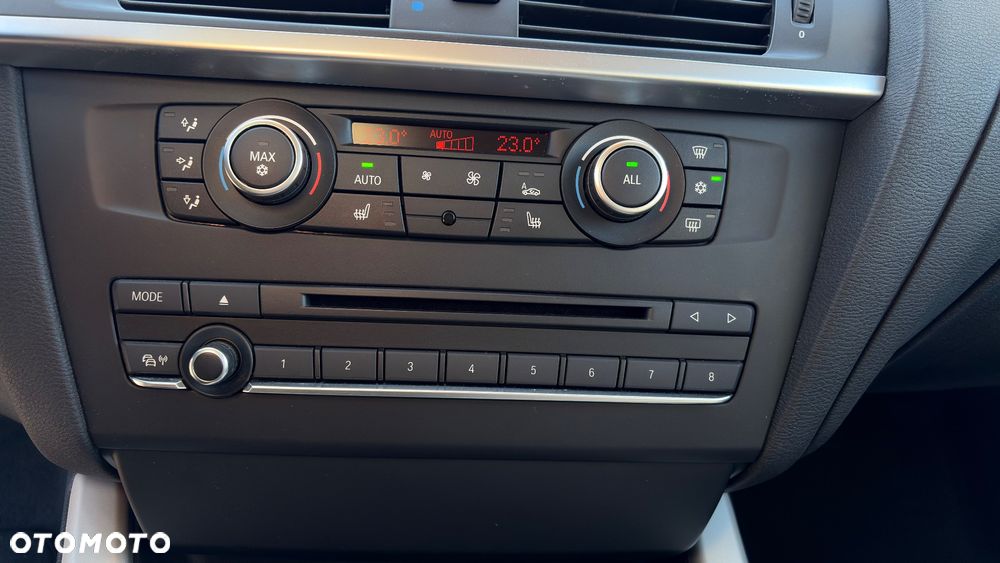 BMW X3 xDrive20d - 27