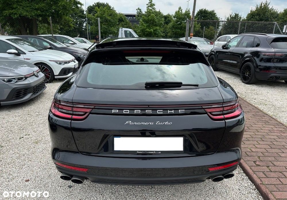 Porsche Panamera - 6