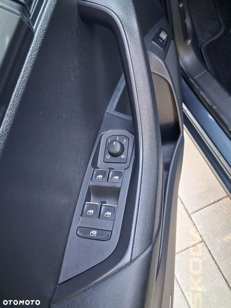 Skoda Karoq 1.6 TDI SCR Style - 26