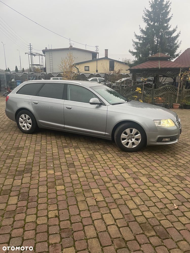 Audi A6 Avant - 10