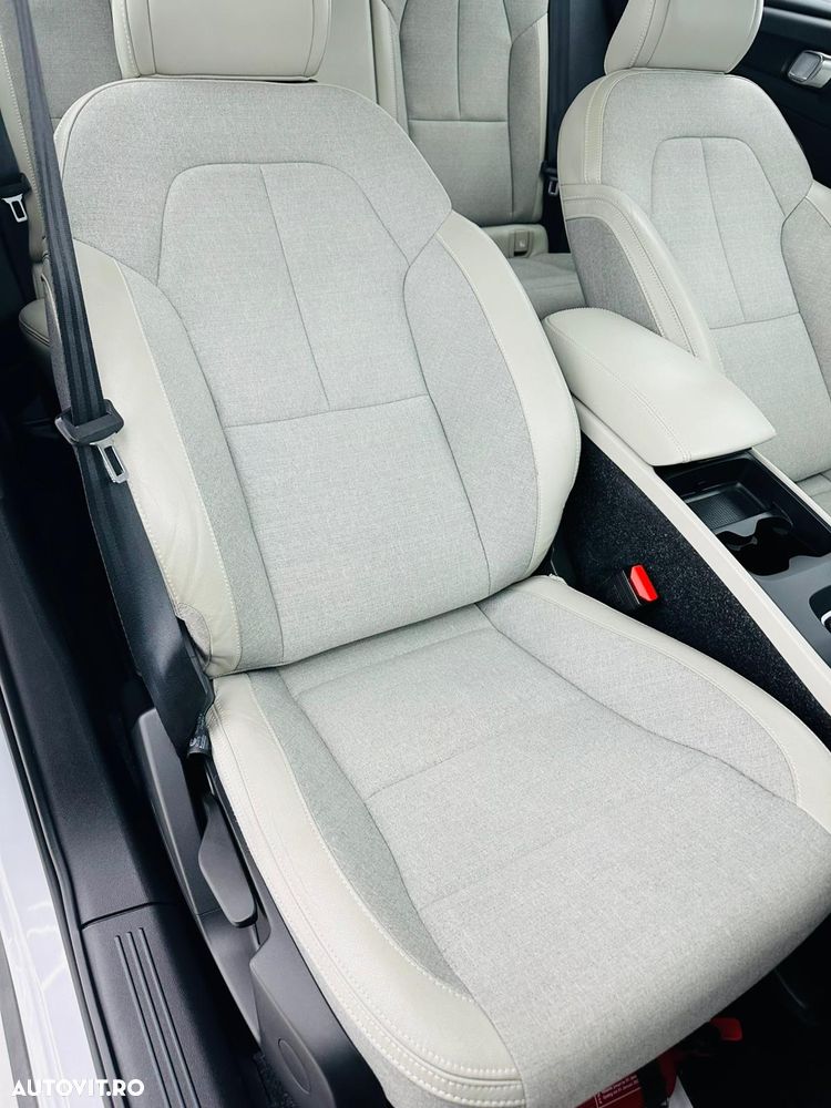 Volvo XC 40 D3 Momentum Pro - 23