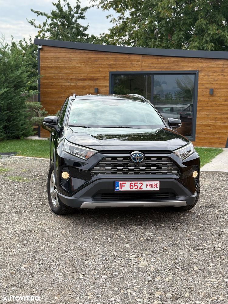 Toyota RAV4 - 16