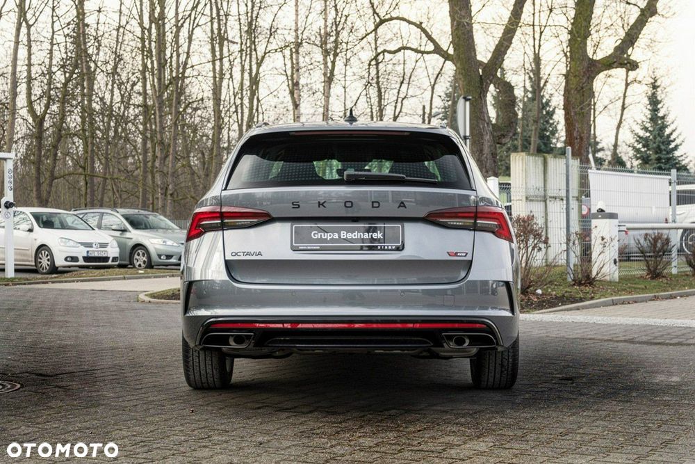 Skoda Octavia 2.0 TSI RS DSG - 6