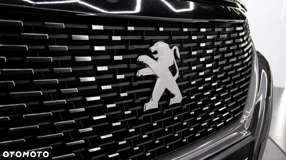 Peugeot 2008 1.2 PureTech Allure S&S EAT8 - 12