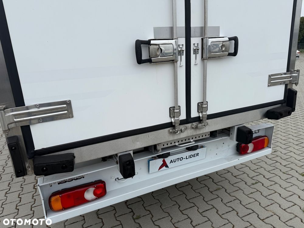 Renault MASTER 145 / CHŁODNIA / WTYKA 220V / NOWY MODEL / FRANCJI / STAN BDB / / / - 15