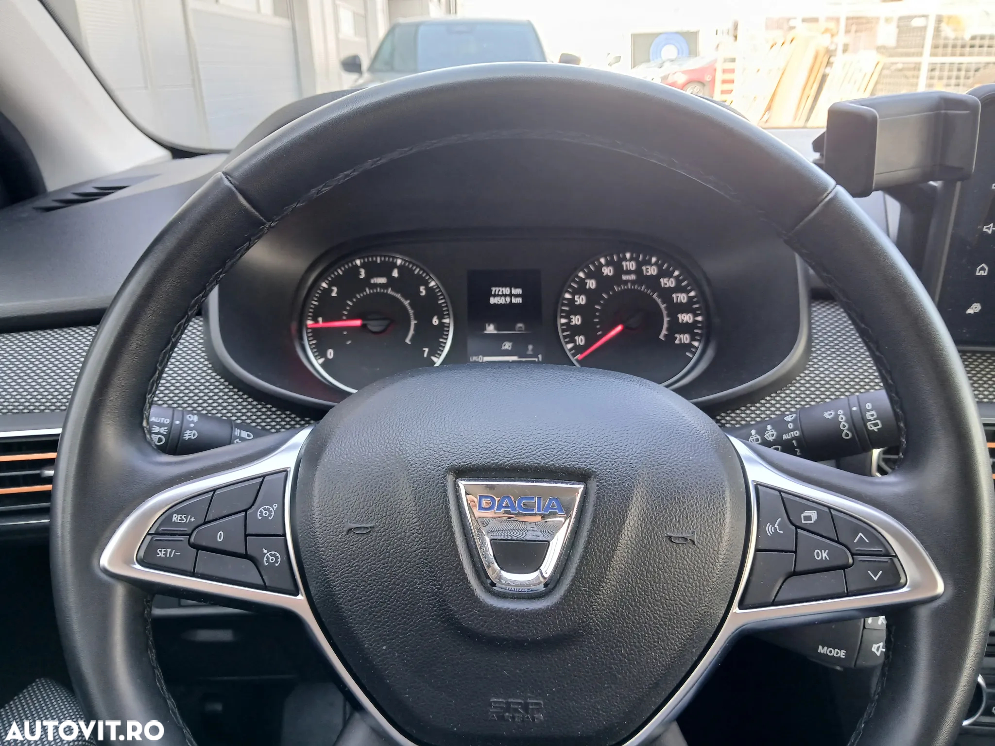 Dacia Sandero ECO-G 100 MT6 Comfort - 9
