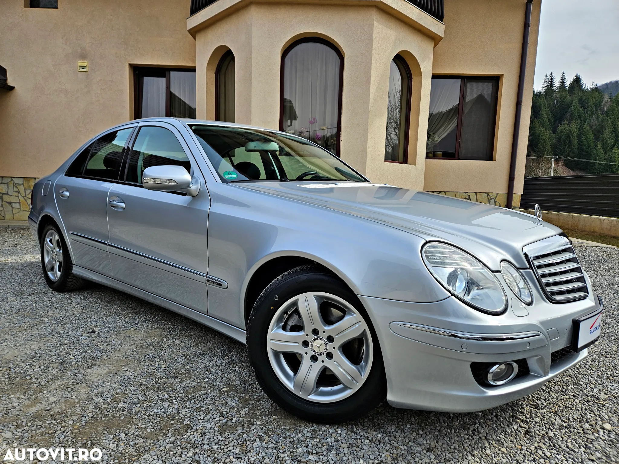 Mercedes-Benz E 220 T CDI Automatik Elegance - 2