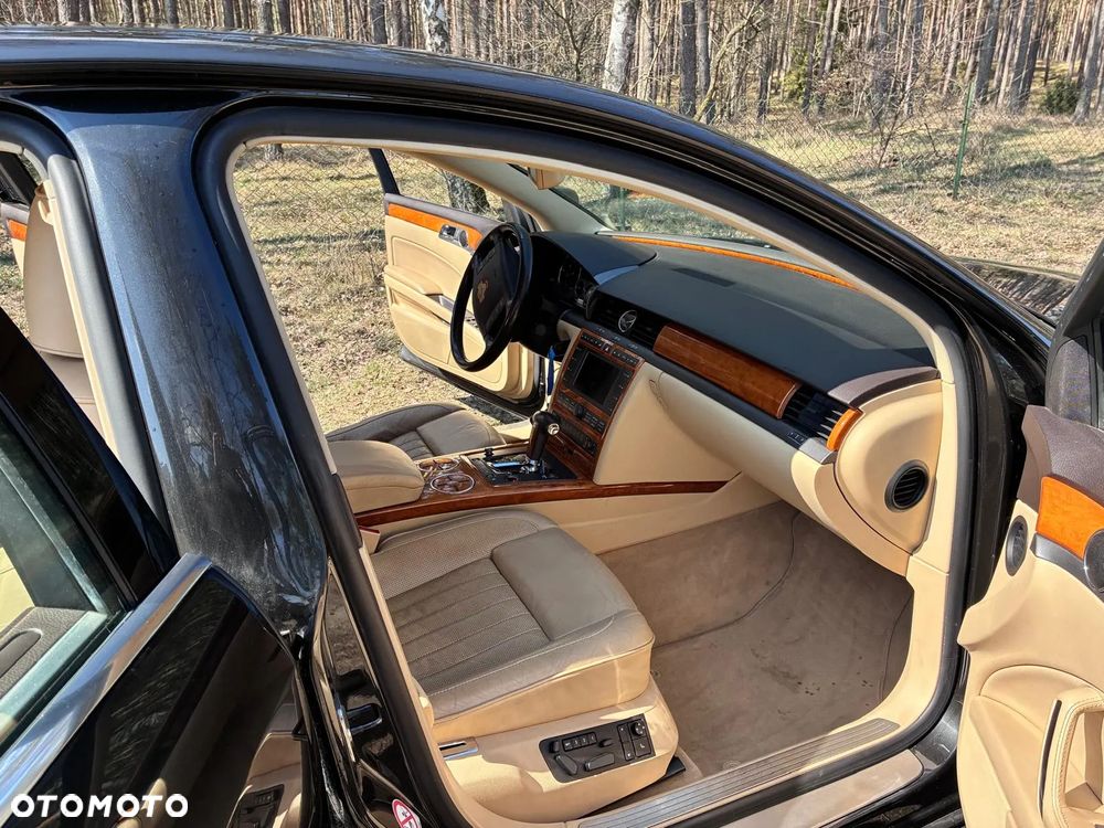 Volkswagen Phaeton 3.2 V6 4Mot (5 os.) - 11