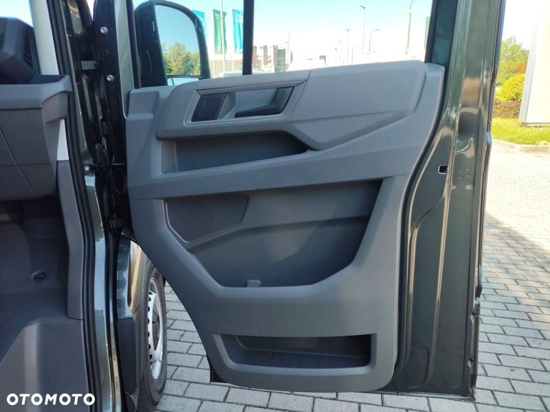 Volkswagen Crafter - 11